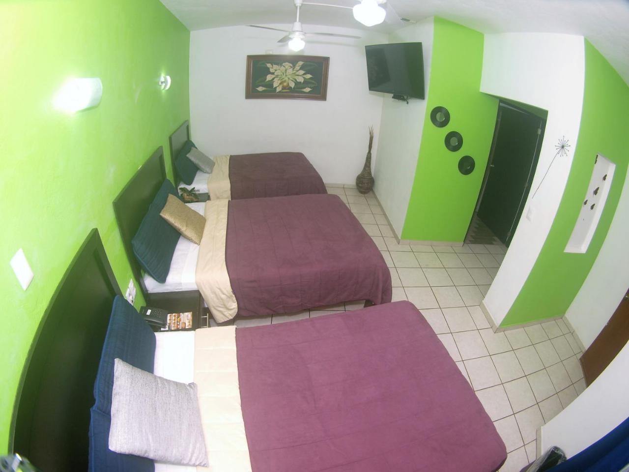 Hotel Hospedajes Del Rey Colima Exteriér fotografie