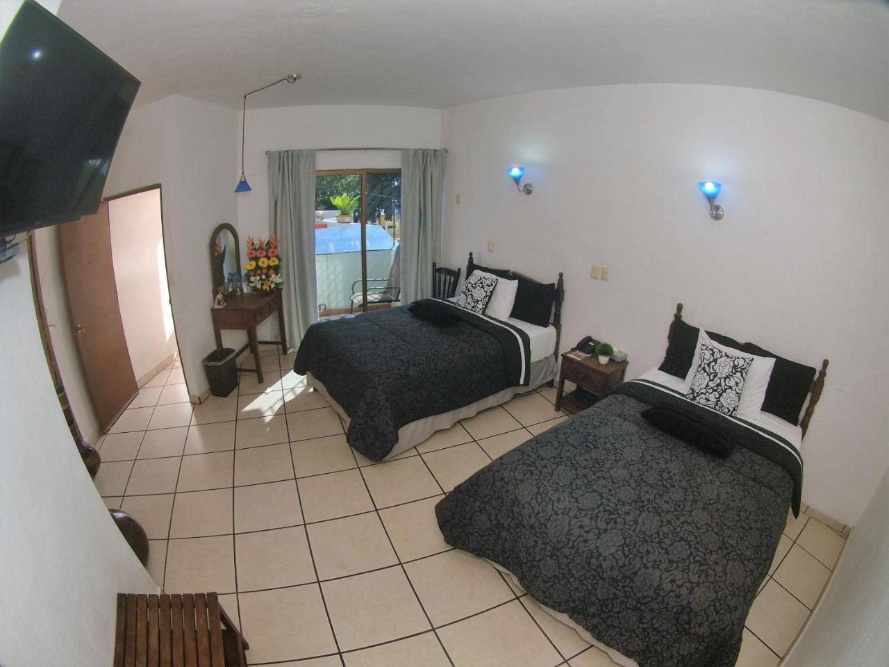 Hotel Hospedajes Del Rey Colima Exteriér fotografie