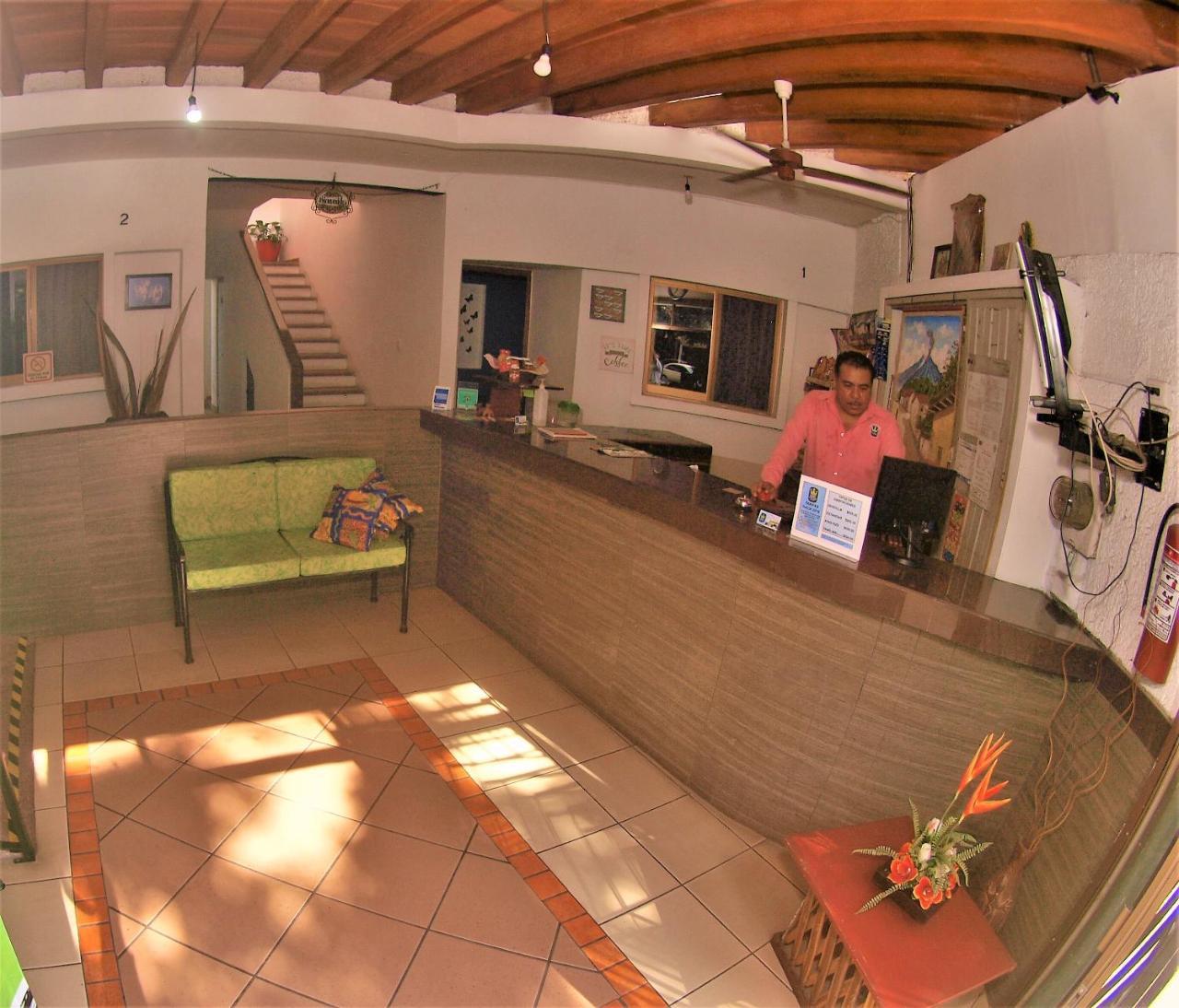Hotel Hospedajes Del Rey Colima Exteriér fotografie