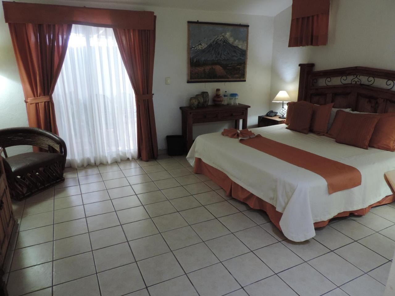 Hotel Hospedajes Del Rey Colima Exteriér fotografie